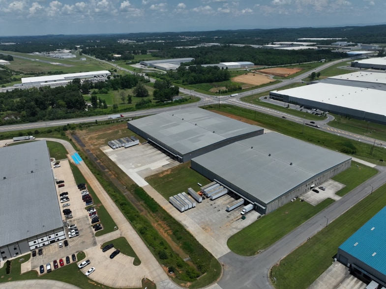 103 Enterprise Dr SW, Calhoun, GA à louer - Photo du bâtiment - Image 3 de 6