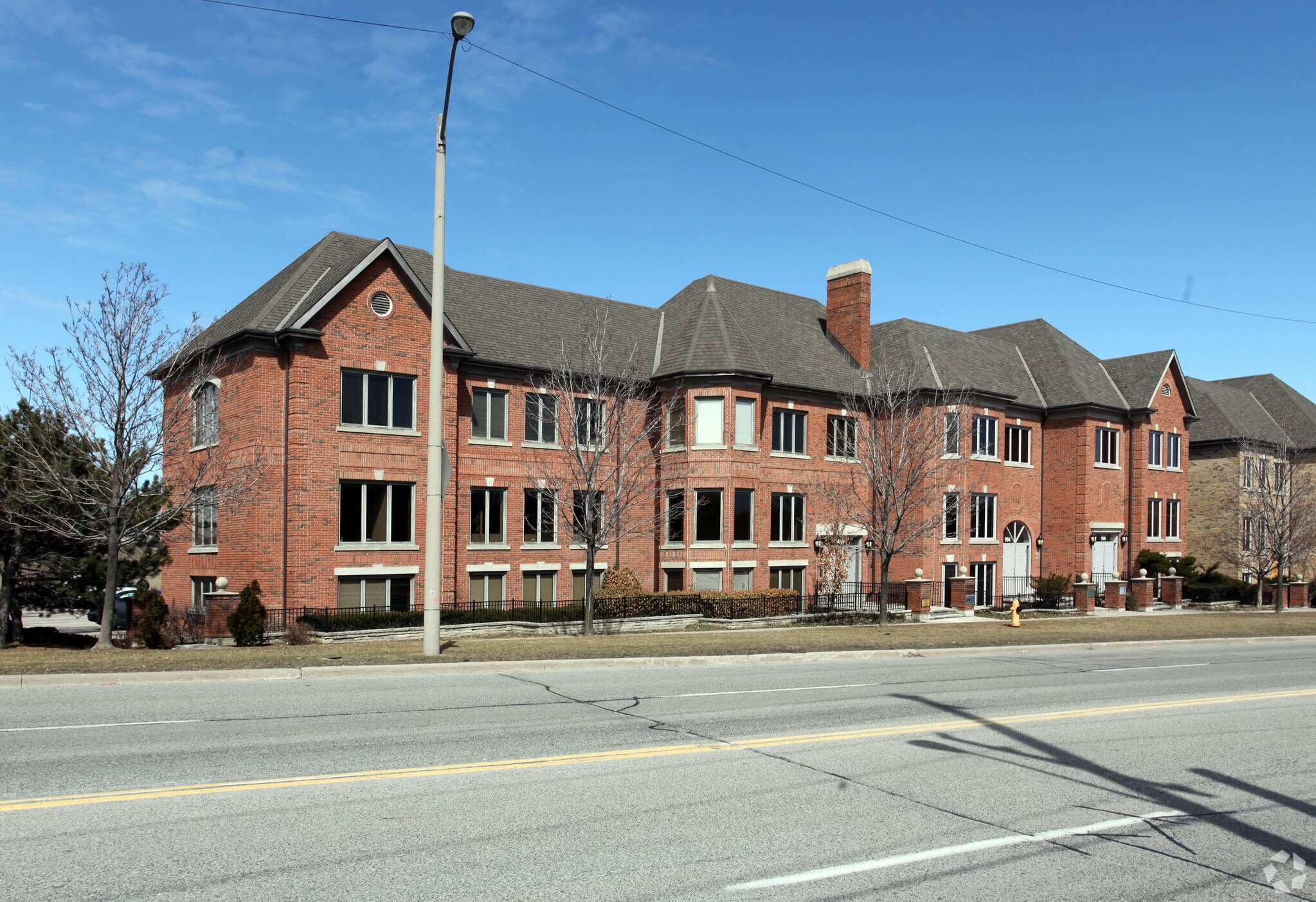 900-908 The East Mall, Toronto, ON for sale Primary Photo- Image 1 of 1