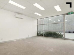 9 Motto Ct, Hoppers Crossing for lease Interior Photo- Image 2 of 2