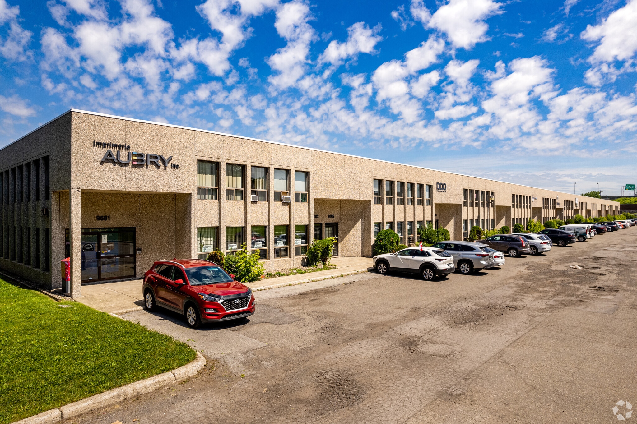 9681-9725 Rue Clément, Montréal, QC for lease Building Photo- Image 1 of 20