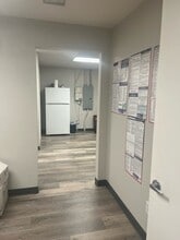 13448 Manhasset, Apple Valley, CA for lease Building Photo- Image 1 of 14