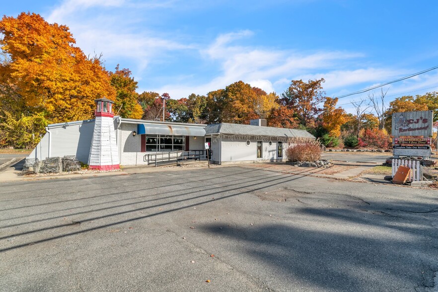 371 Boston West Rt, Monson, MA for sale - Building Photo - Image 1 of 37