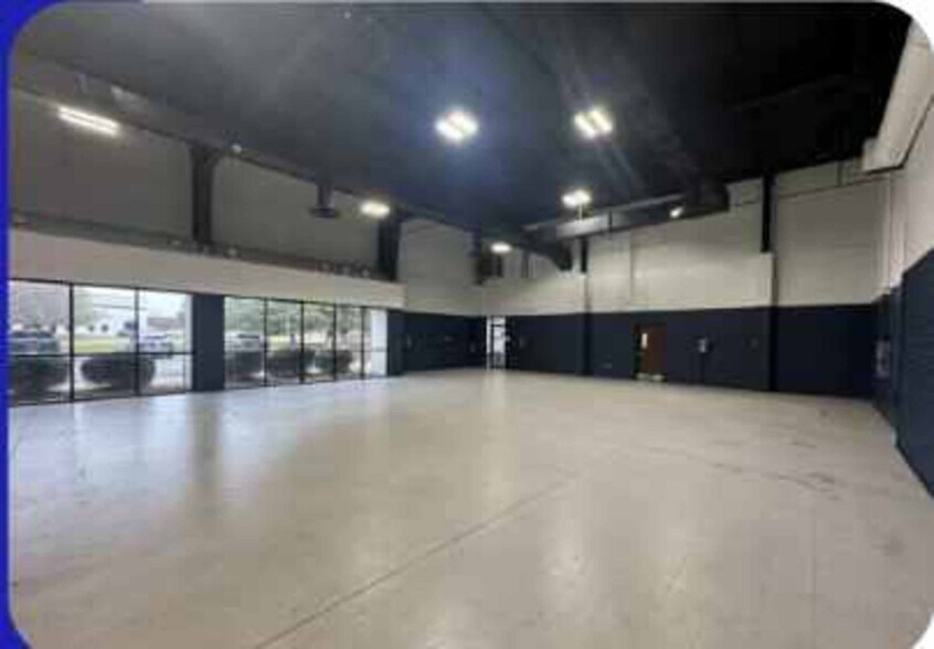 350 Electronics Blvd SW, Huntsville, AL à louer - Photo principale - Image 1 de 8