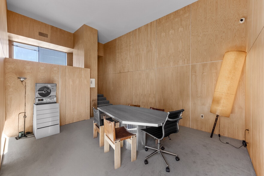 2972 Glendale Blvd, Los Angeles, CA for lease - Interior Photo - Image 2 of 11