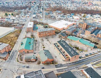 Plus de détails pour Eagle Square Commons – Commerce de détail à vendre, Providence, RI