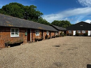 Parsonage Stocks Rd, Faversham for lease Building Photo- Image 1 of 5