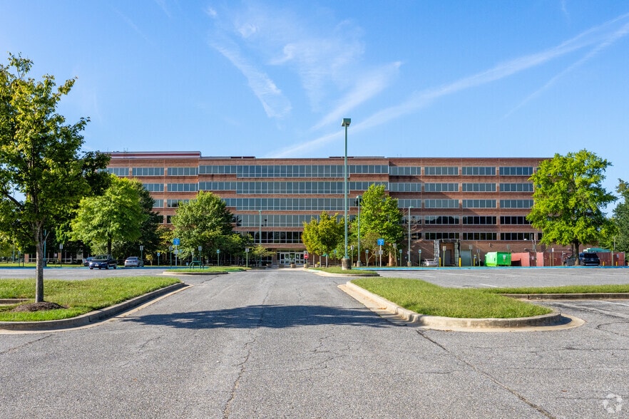 4700 River Rd, Riverdale, MD for sale - Building Photo - Image 3 of 8