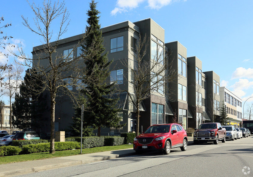 10190 152A St, Surrey, BC à vendre - Photo principale - Image 1 de 1