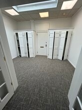 45 E Putnam Ave, Greenwich, CT for lease Interior Photo- Image 2 of 7