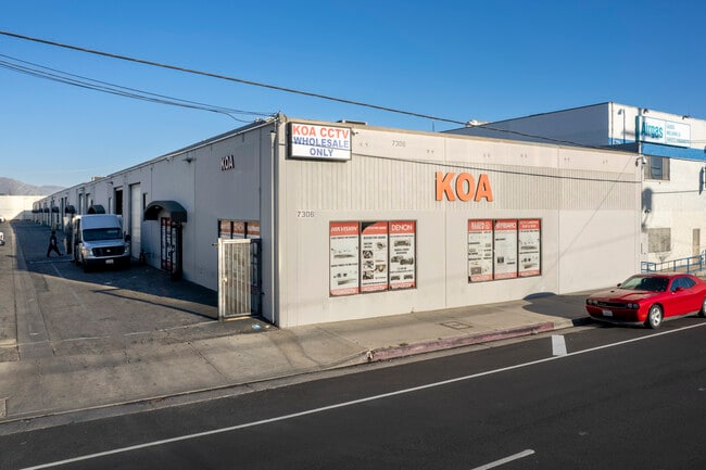 More details for 7306 Coldwater Canyon Ave, North Hollywood, CA - Industrial for Lease