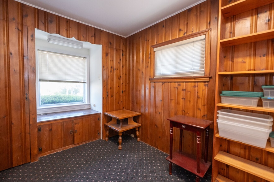 214 S Main St, Milltown, NJ for lease - Interior Photo - Image 3 of 5