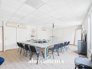 More details for 40 Rue De L'Arsenal, Bordeaux - Office for Lease