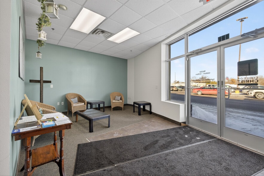 1000 E Riverview Expy, Wisconsin Rapids, WI à louer - Photo du bâtiment - Image 3 de 24