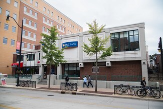 Plus de détails pour 505 E Green St, Champaign, IL - Commerce de détail à louer