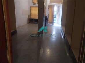 Retail in Madrid, Madrid for lease Interior Photo- Image 2 of 3