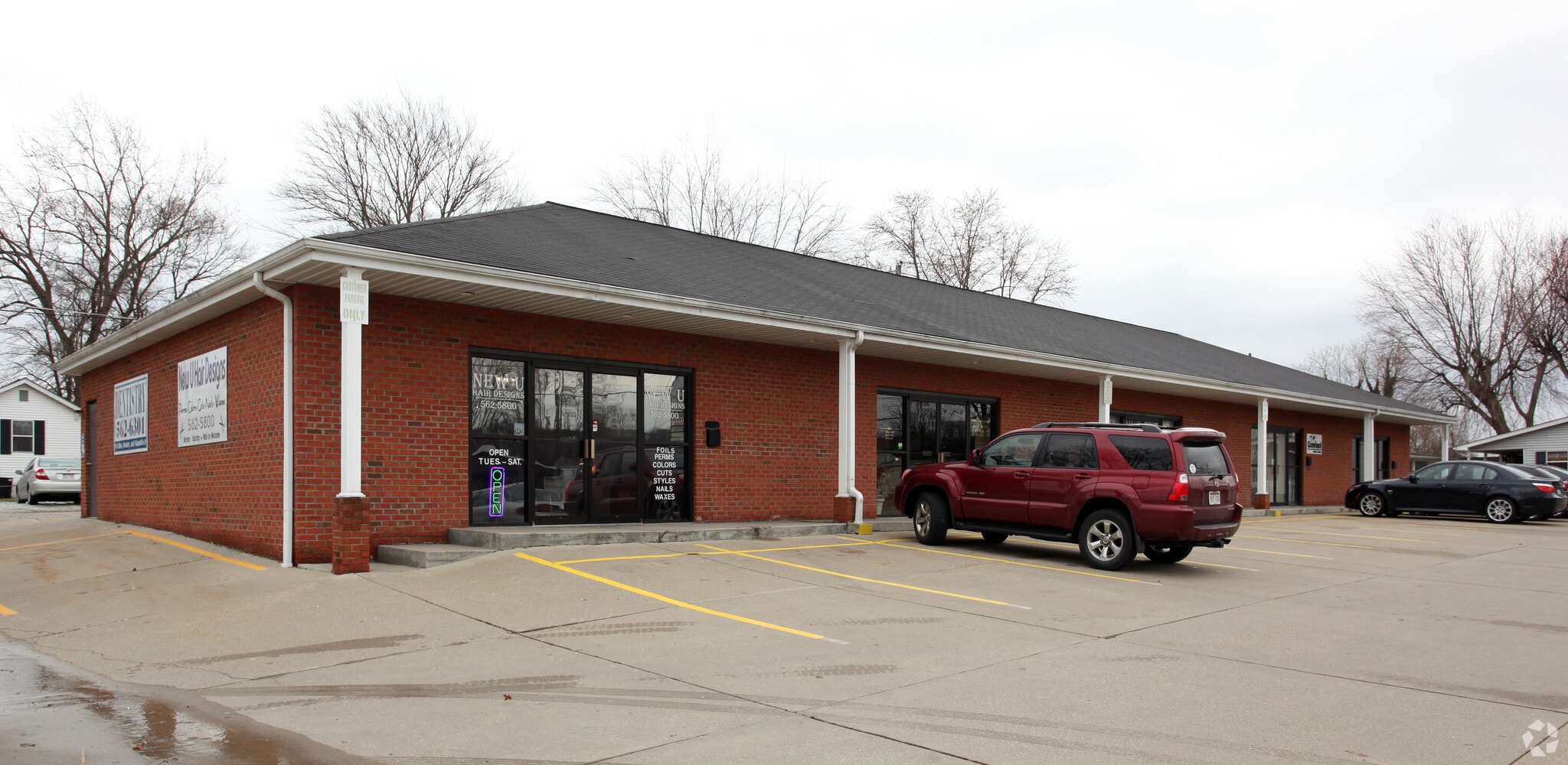2939 Virginia Ave, Hurricane, WV for lease Primary Photo- Image 1 of 5