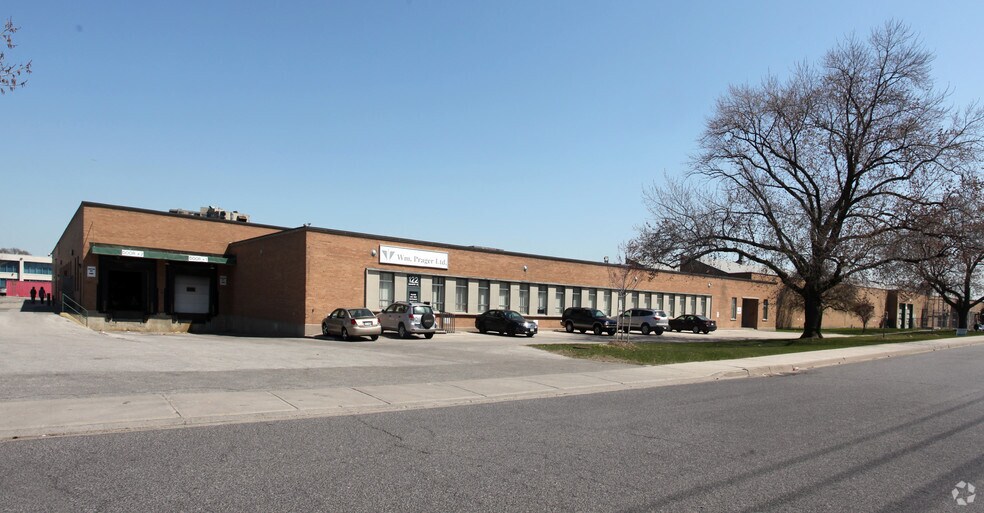 120-122 Industry St, Toronto, ON for sale - Primary Photo - Image 1 of 1