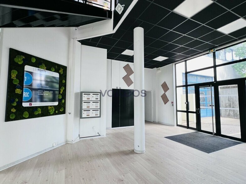 Bureau dans Labège à louer - Photo du bâtiment - Image 3 de 9