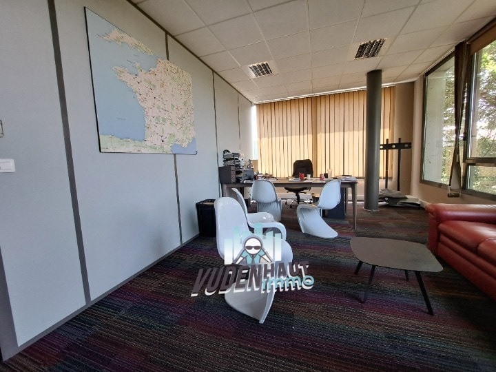 Retail in Portet-sur-Garonne for lease - Interior Photo - Image 3 of 18