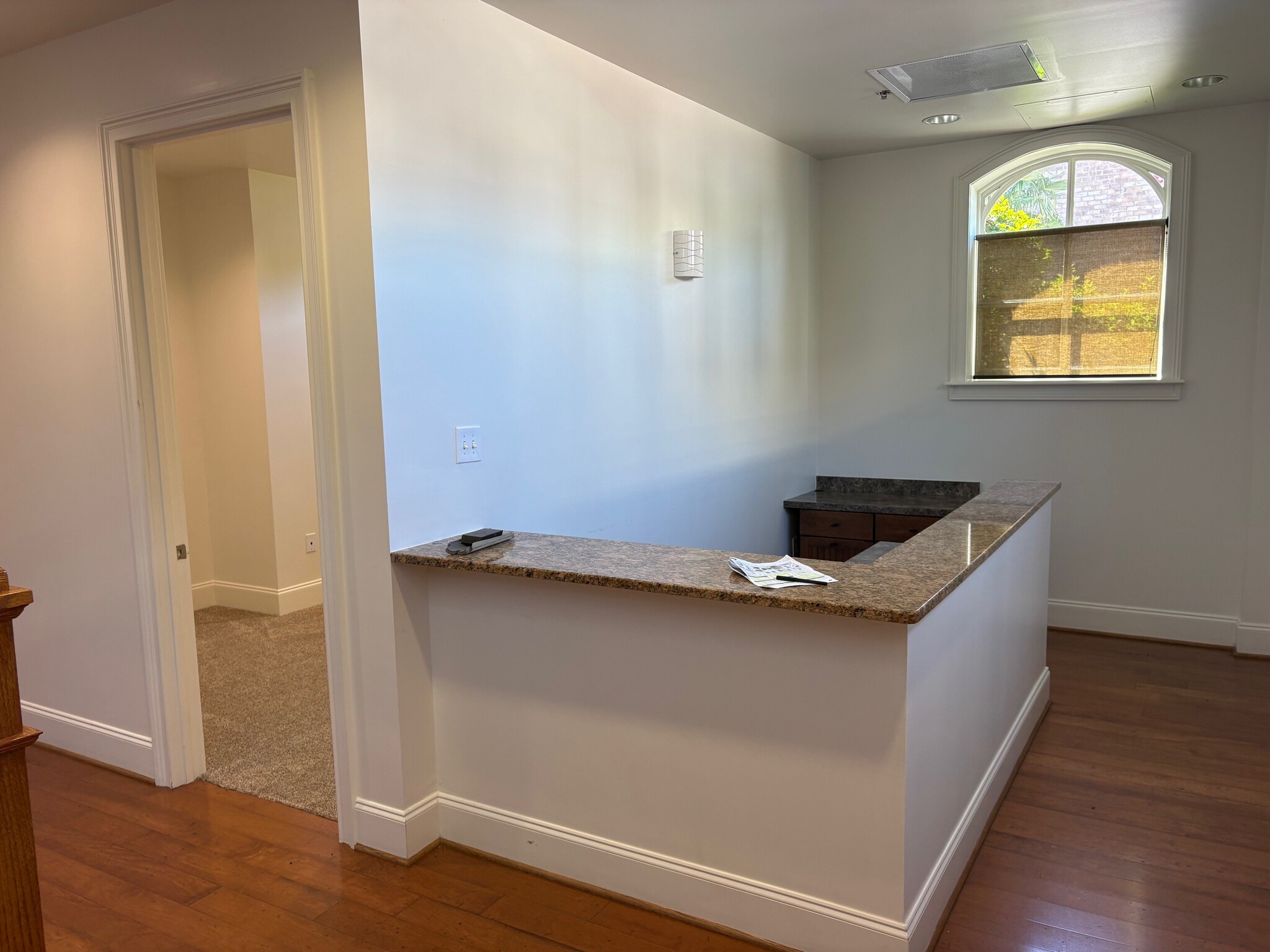 8649 Ellard Dr, Alpharetta, GA for lease Interior Photo- Image 1 of 17