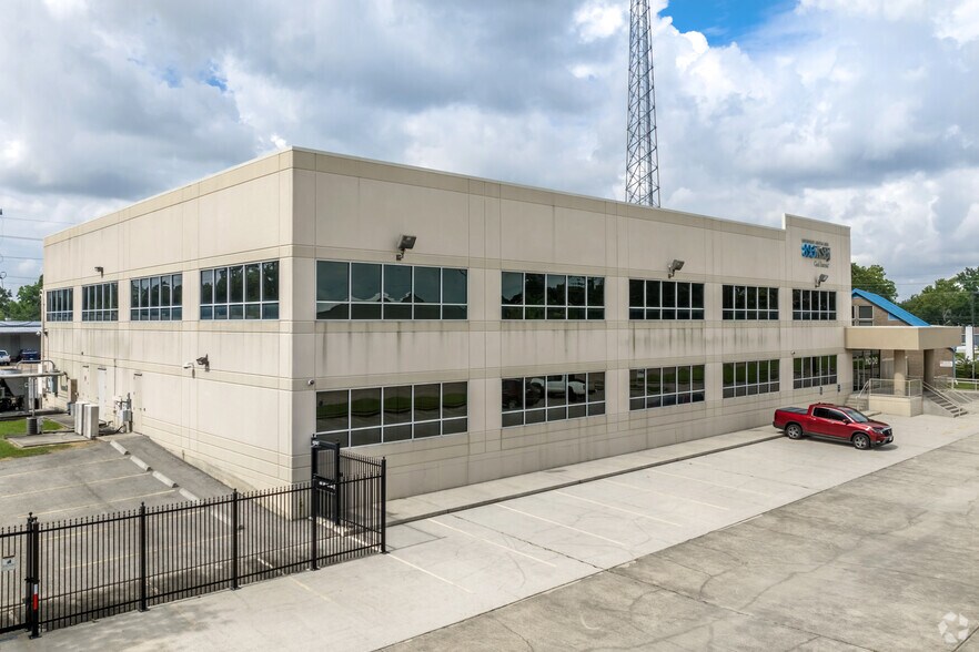 1722 Treble Dr, Humble, TX à vendre - Photo principale - Image 1 de 1