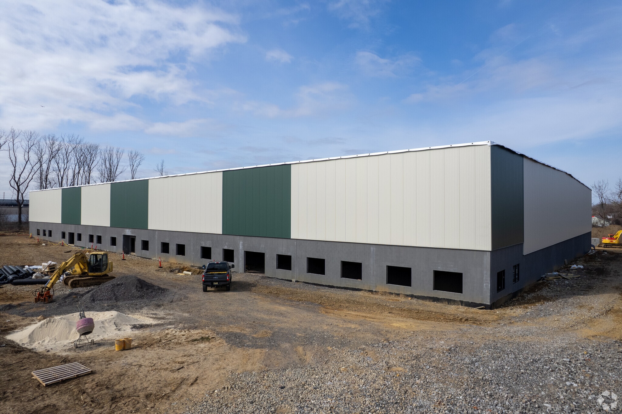 2843 Mitchell, Allentown, PA for lease Primary Photo- Image 1 of 8