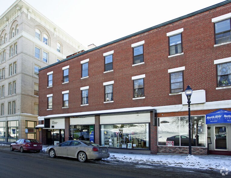96-118 Harlow St, Bangor, ME à louer - Photo du bâtiment - Image 2 de 2
