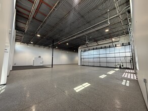 1667 S 1800 W, Woods Cross, UT for lease Interior Photo- Image 2 of 4