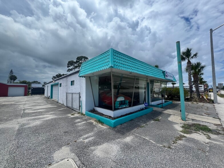 322 Ridgewood Ave, Daytona Beach, FL à vendre - Photo du bâtiment - Image 1 de 10