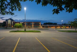 Plus de détails pour 4949 Westown Pky, West Des Moines, IA - Bureau/Médical à louer