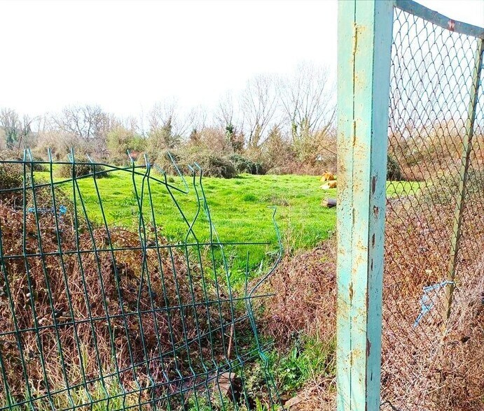 Calle los Zarzales, 19, Villaquilambre, León for sale - Primary Photo - Image 2 of 10