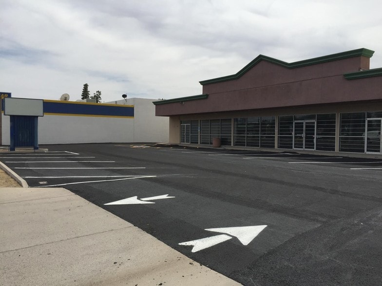 62 N Dobson Rd, Mesa, AZ for lease - Building Photo - Image 2 of 4