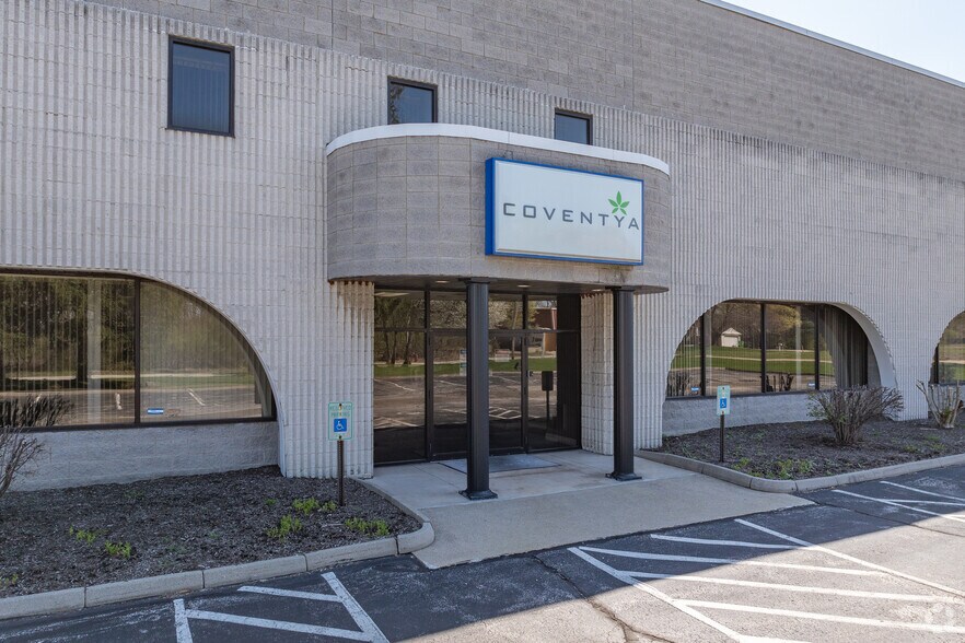 4609 Van Epps Rd, Brooklyn Heights, OH for lease - Building Photo - Image 3 of 10