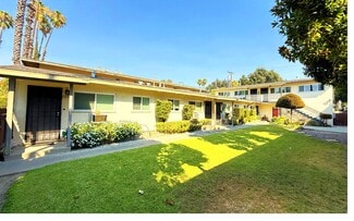 Plus de détails pour 7428-7438 Magnolia Ave, Riverside, CA - Multi-résidentiel à vendre