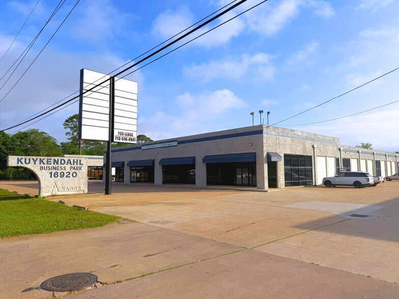 16920 Kuykendahl Rd, Houston, TX à louer - Photo du bâtiment - Image 3 de 4