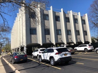 1955 Merrick Rd, Merrick, NY for lease - Building Photo - Image 2 of 3