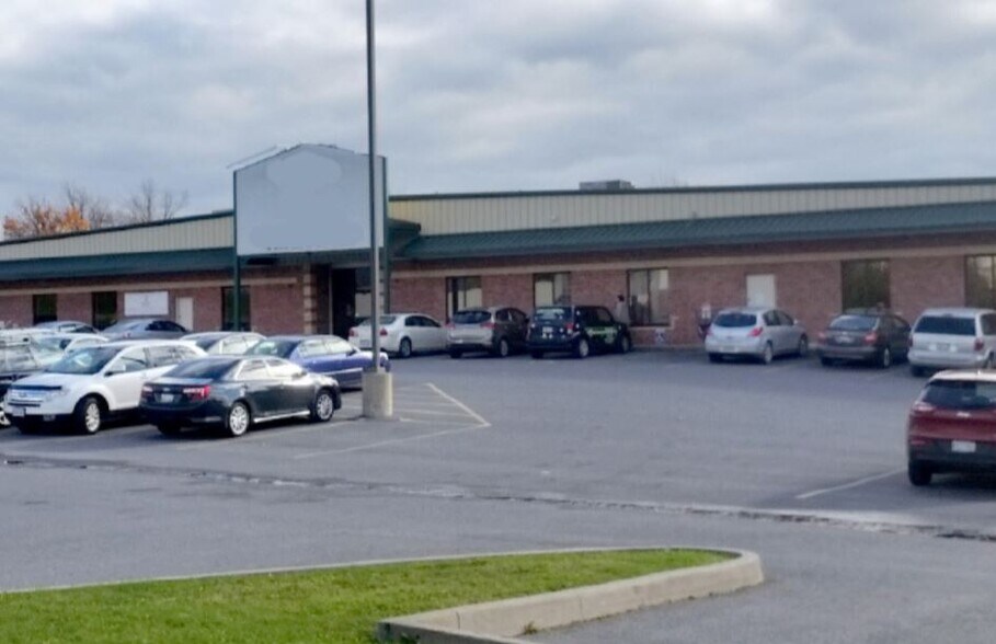 745 Progress Ave, Kingston, ON à vendre - Photo principale - Image 1 de 1