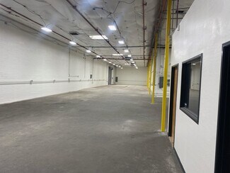 Plus de détails pour 2525 W Cypress St, Phoenix, AZ - Industriel à louer