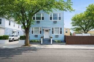 Plus de détails pour 7037 72nd Pl, Glendale, NY - Multi-résidentiel à vendre