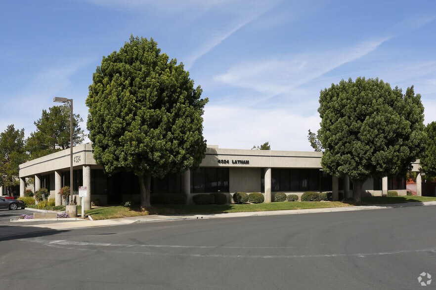 4344 Latham St, Riverside, CA à louer - Photo du bâtiment - Image 3 de 6