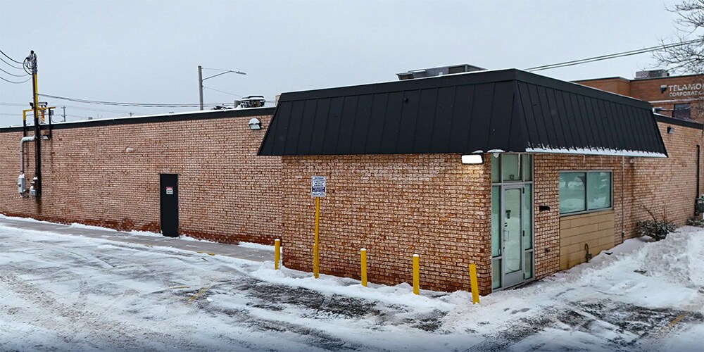 428 N Cedar St, Lansing, MI à vendre Photo principale- Image 1 de 2