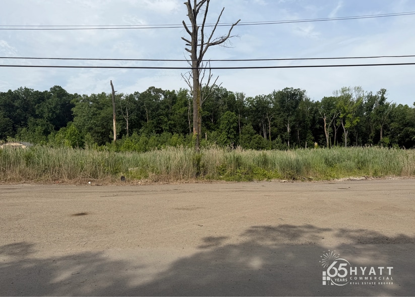 Beachwood Rd, Dundalk, MD for sale - Building Photo - Image 2 of 3