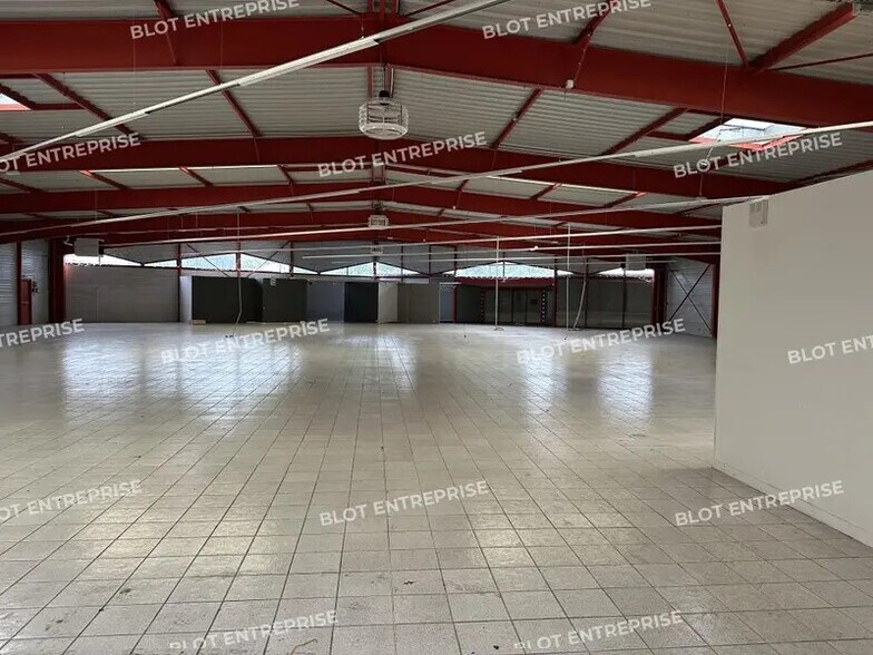 Flex dans Nantes à louer - Photo du bâtiment - Image 3 de 15