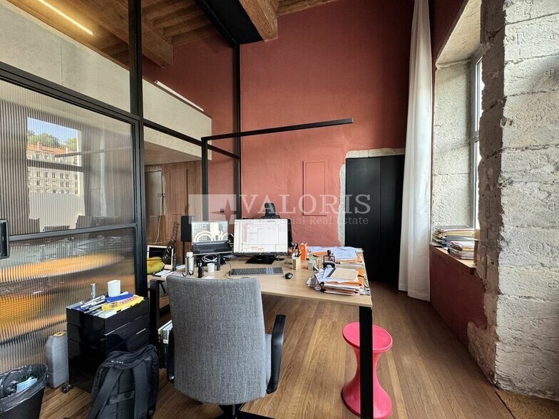29 Quai Saint Vincent, Lyon for lease - Interior Photo - Image 2 of 10
