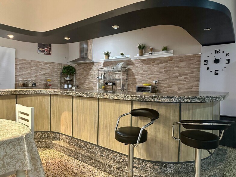 Retail in Arroyo de la Luz, Cáceres for sale - Building Photo - Image 2 of 14