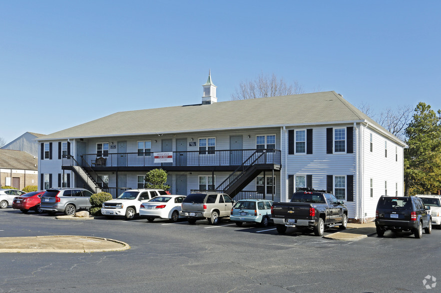 236 Mustang Trl, Virginia Beach, VA for lease - Building Photo - Image 1 of 7