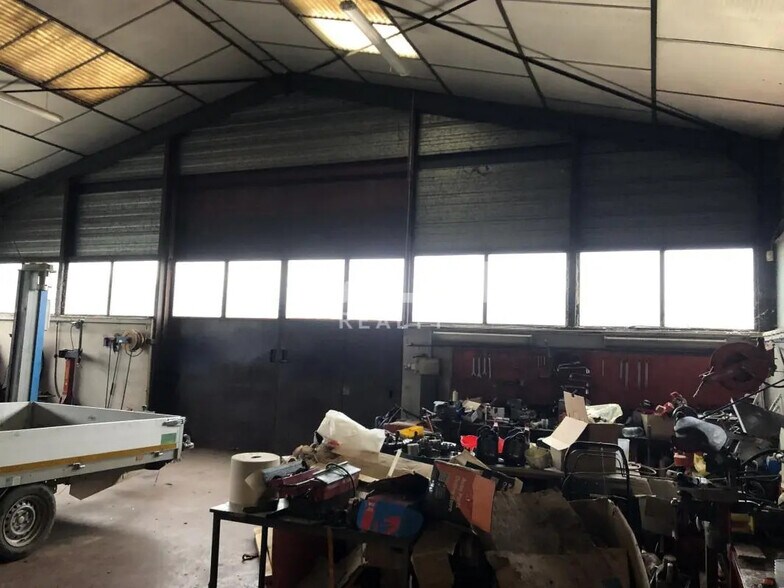 Flex in Coise for sale - Building Photo - Image 3 of 10