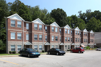 Plus de détails pour 1300 Renaissance Cir, Charleston, WV - Multi-résidentiel à vendre