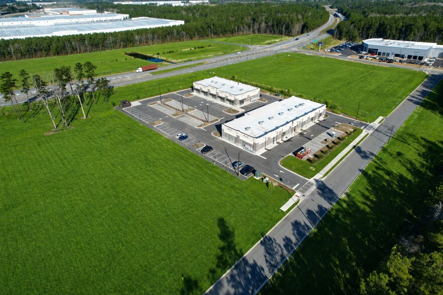 101 E Marketplace Way, Pooler, GA à louer - Photo du bâtiment - Image 2 de 7