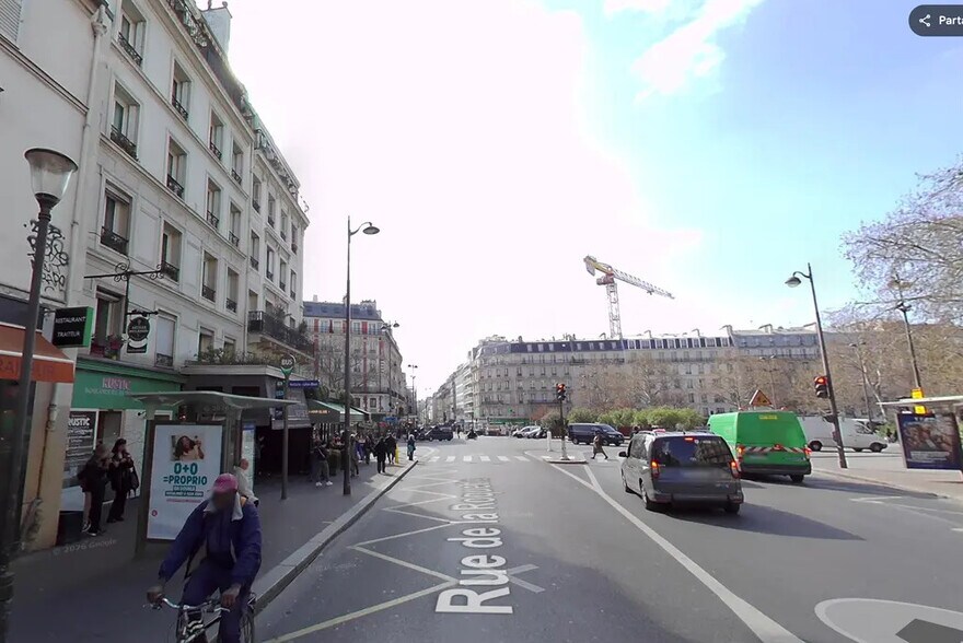 113 Bis Rue De La Roquette, Paris à louer - Photo du bâtiment - Image 1 de 3